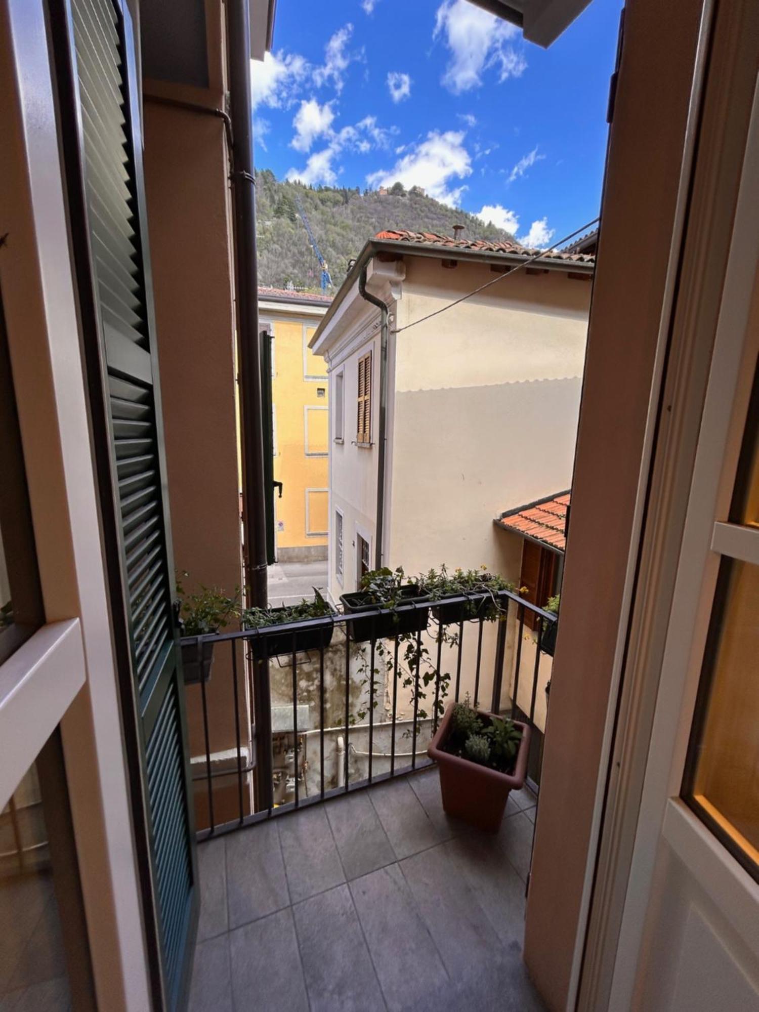 Casa Vacanze Viacoloniola37 Como Exteriér fotografie