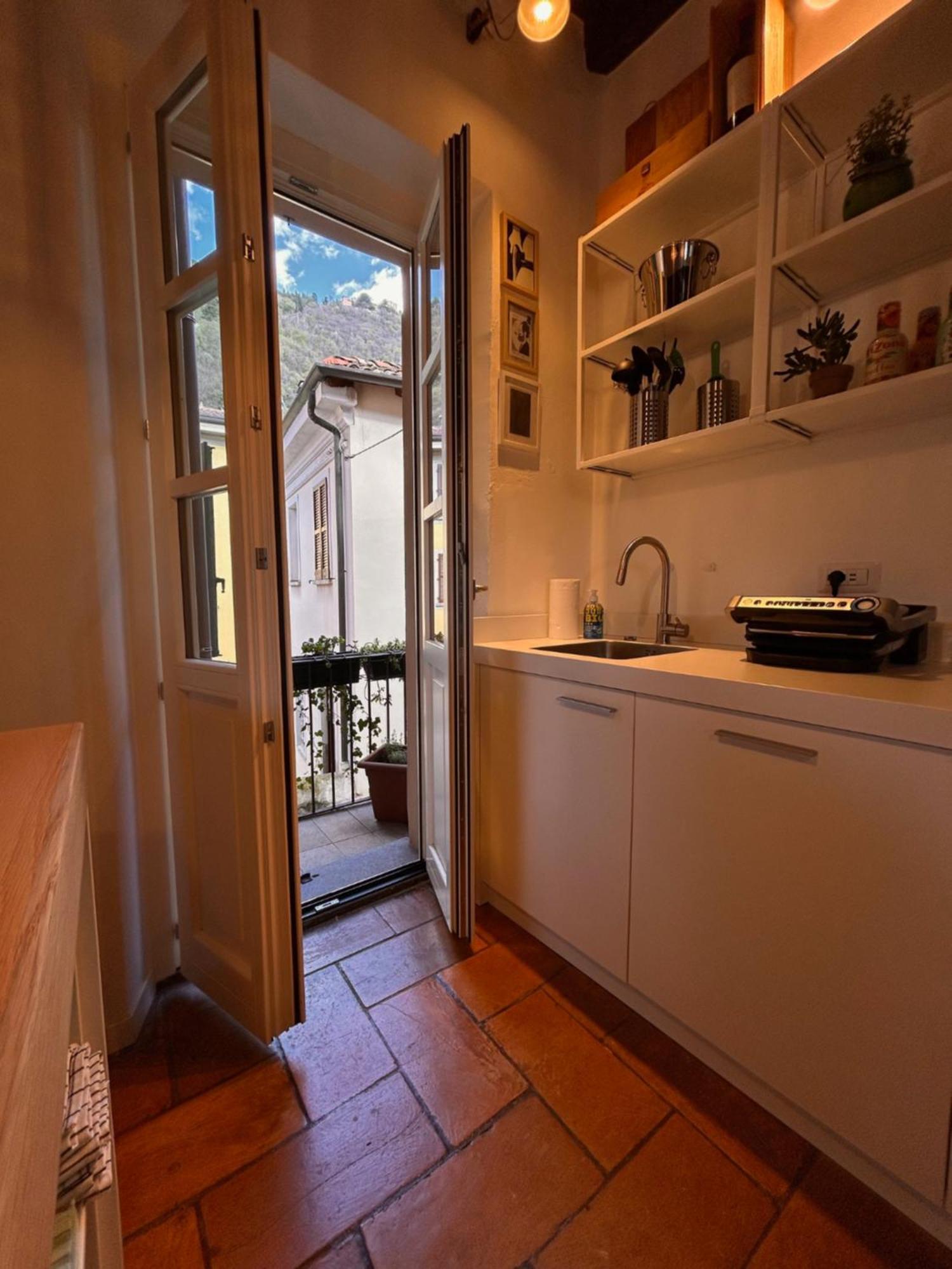 Casa Vacanze Viacoloniola37 Como Exteriér fotografie