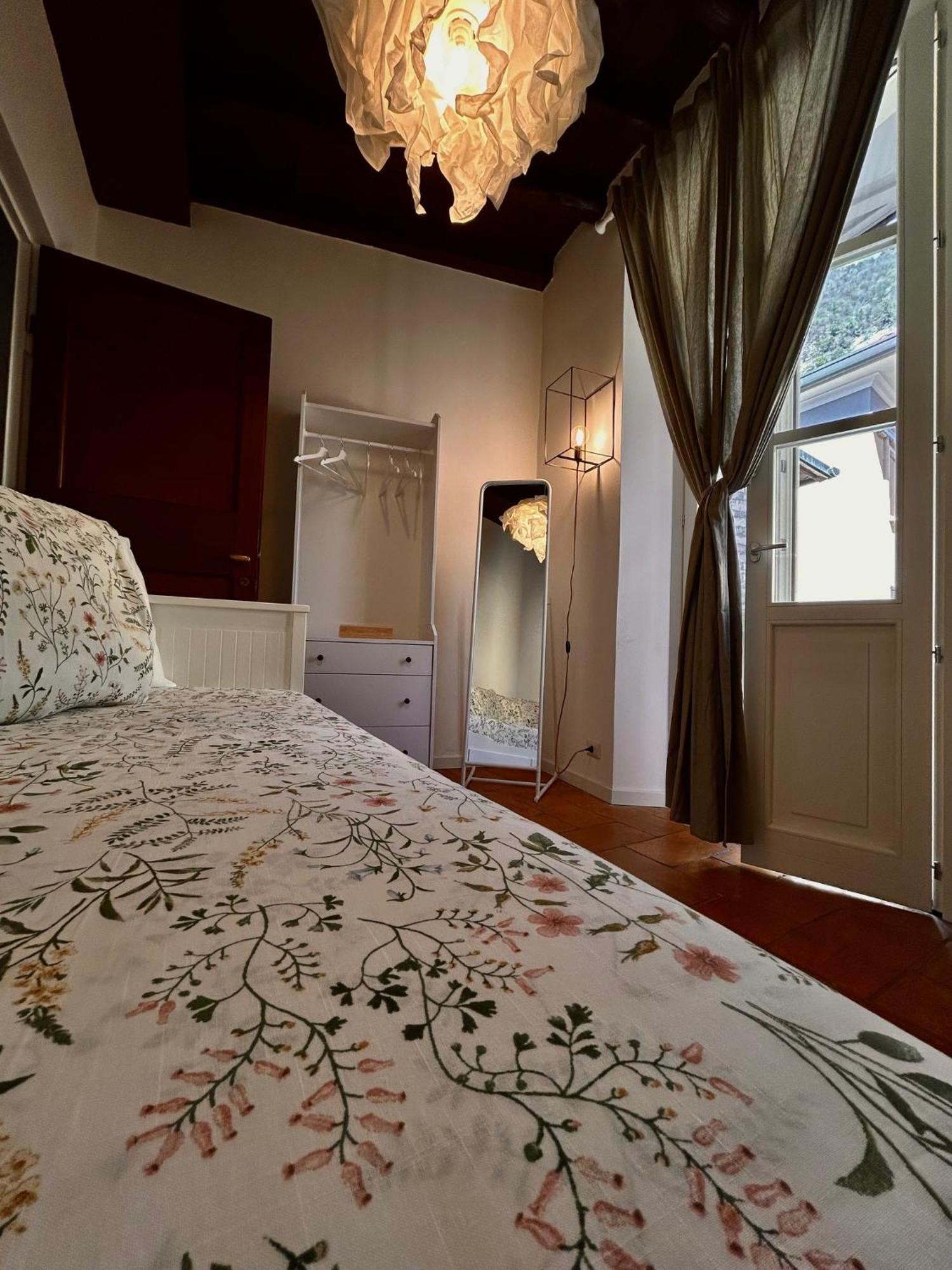 Casa Vacanze Viacoloniola37 Como Exteriér fotografie